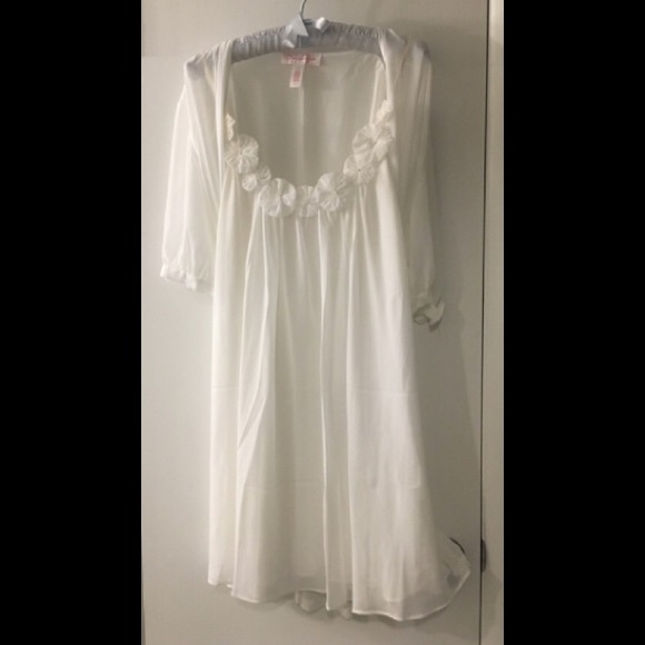 Oscar de la Renta Other - Sheer Chemise & Robe, Oscar de la Renta Pink Label